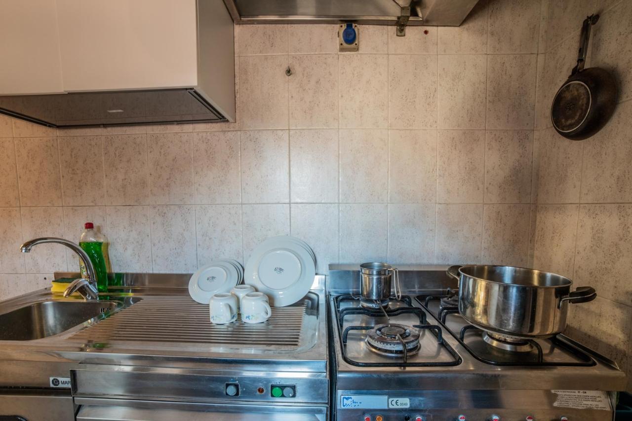 Dimora Fresilia Casa Vacanze Opi Exterior foto